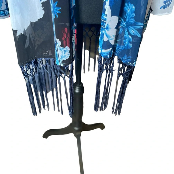 Chico’s TRAVELERS COLLECTION
Patchwork Fringe Duster - Picture 5 of 9